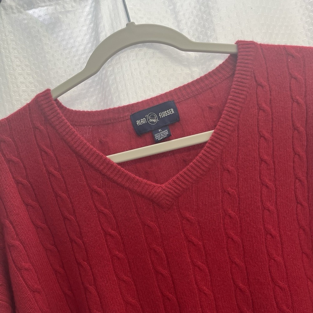 Alan Flusser Men's 100%‎ Cashmere Red Cable knit V Neck Sweater XL Quiet Luxury